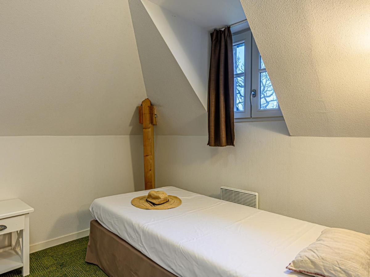Apartment Chateau De Kergonano-16 By Interhome 巴登 外观 照片