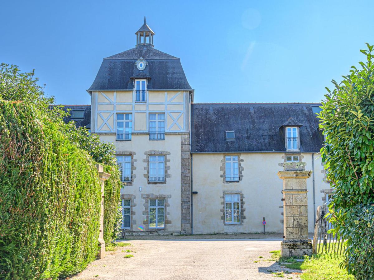Apartment Chateau De Kergonano-16 By Interhome 巴登 外观 照片
