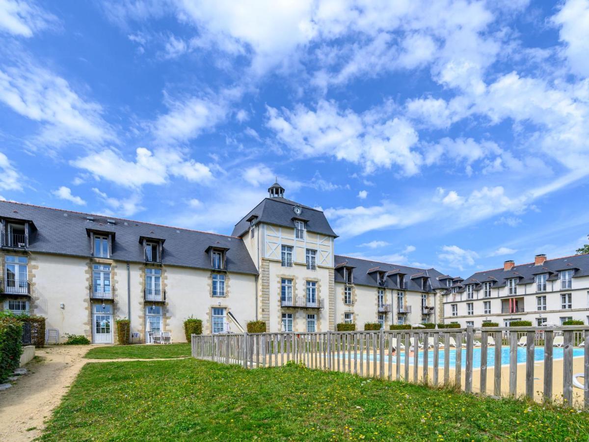 Apartment Chateau De Kergonano-16 By Interhome 巴登 外观 照片